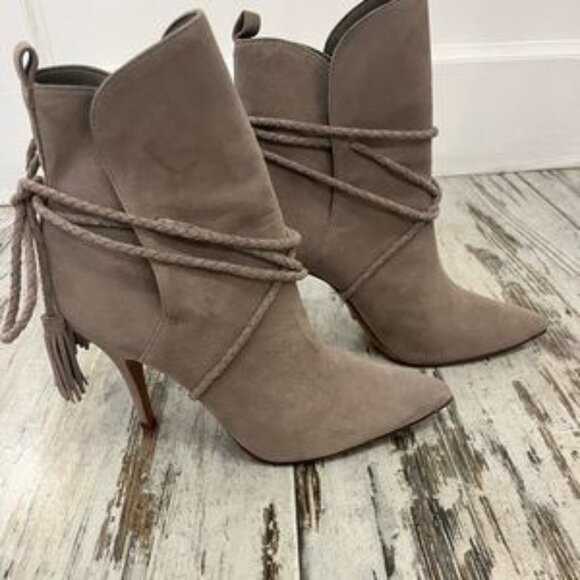 SCHUTZ FADHILA SUEDE  TASSEL ACCENTS BOOTS SIZE 9.5 (GRAY/TAN) - Picture 1 of 5